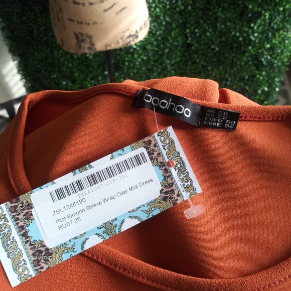 Kimono Sleeve Midi Dress - Picture 4 of 4